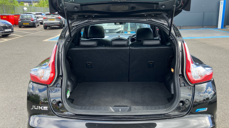 Nissan Juke 1.5 dCi Tekna 5dr Diesel Hatchback